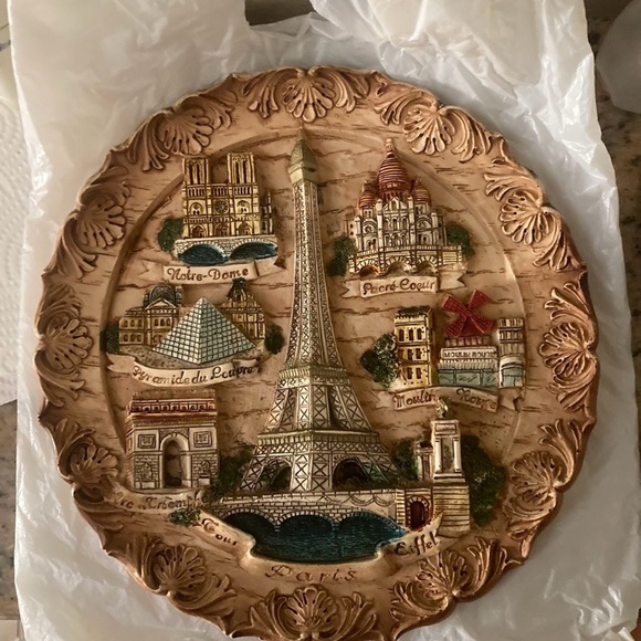 Elegant Eiffel Tower Wall Art Plaque